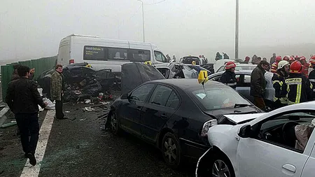 Culmea ghinionului: A provocat un accident în lanț după ce a redus viteza ca să evite o coliziune
