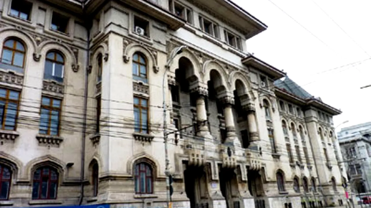 Cum arată clădirea veche a Primăriei Capitalei.  Oprescu: „Sediul PMB consolidat va rezista și unui cutremur de 9,2 grade