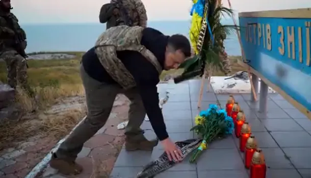 UPDATE | Ziua 500 de război. Zelenski, vizită pe Insula Șerpilor/Erdogan: Ucraina „merită” să adere la NATO / SUA trimit muniții cu dispersie la Kiev