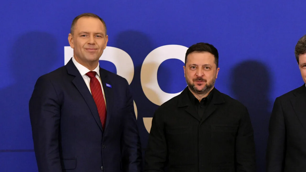 Nawrocki explică ce l-a determinat să-i retragă lui Zelenski Ordinul Vulturului Alb. Oficialii de la Kiev restituie, în masă, decorațiile primite de la Varșovia