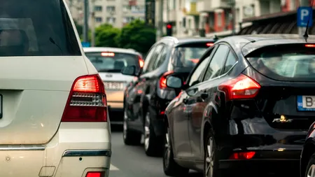 Aproape jumătate de milion de români rămân fără carnet de conducere în curând. Avertismentele și recomandările DRPCIV