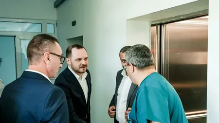 Ministrul Sănătății l-a felicitat pe președintele CJ Olt, Marius Oprescu