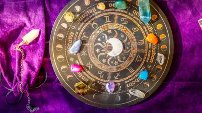 <span style='background-color: #8224e3; color: #fff; ' class='highlight text-uppercase'>HOROSCOP</span> Unica zodie cu noroc pe toate planurile în octombrie. Are cea mai bună șansă din viață