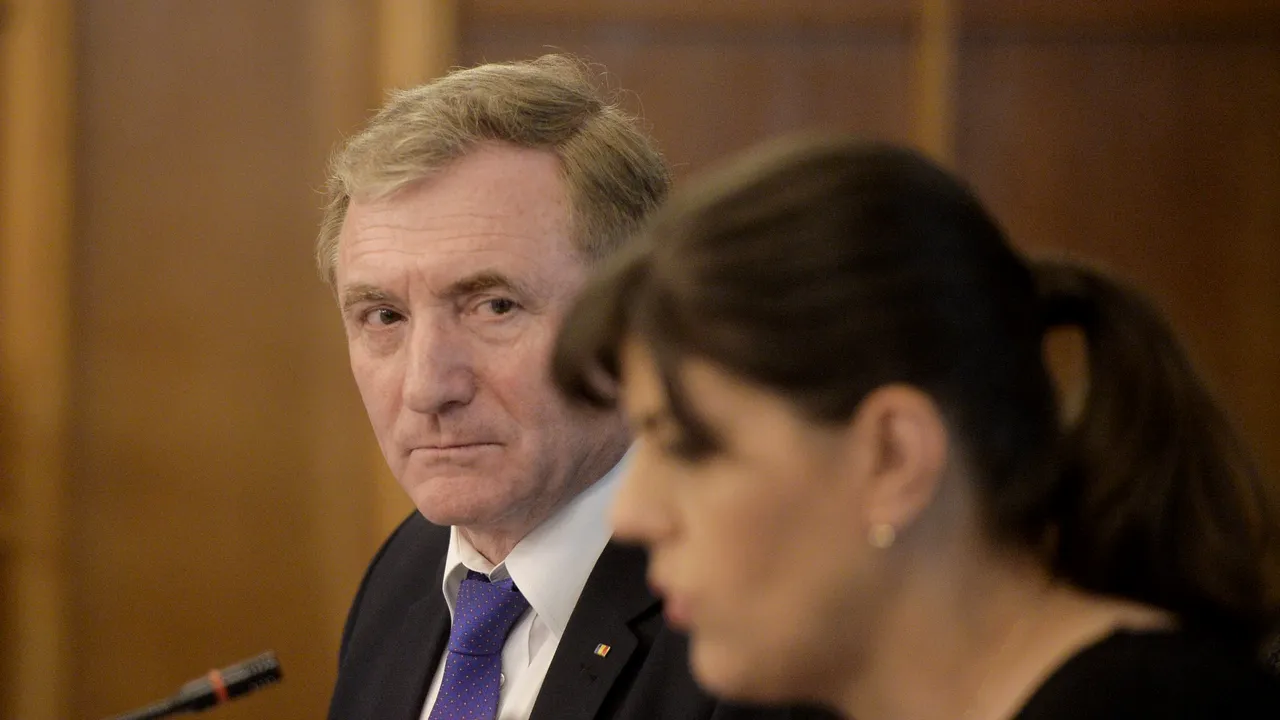 Kovesi nu are voie să discute cu procurorul general, Augustin Lazăr. Ce interdicții are fosta șefă DNA, cât timp este sub control judiciar