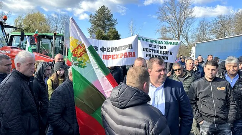 Protestele agricultorilor bulgari continuă. Blocaje la graniţa cu România
