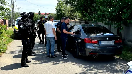 Un lider al partidului Dianei Șoșoacă, prins în timp ce mituia alegătorii. Avea în mașină bani și liste cu nume