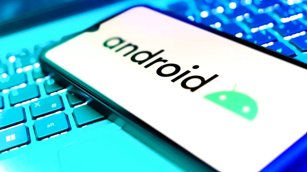 Dacă ai un telefon Android, spune adio pentru totdeauna rețelelor WiFi care sunt lente. Cum configurezi telefonul