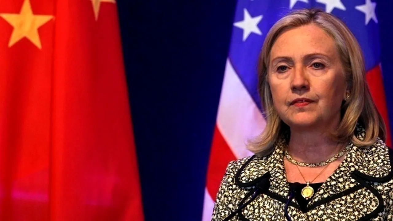 Cheagul de sânge al lui Hillary Clinton se află în zona creierului. Ce spun medicii