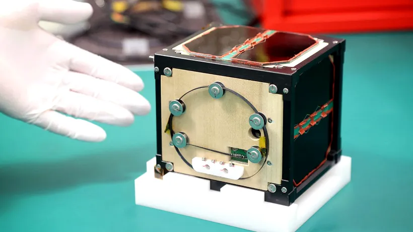 O echipă de cercetători din Japonia va lansa doi sateliți de LEMN în spațiu