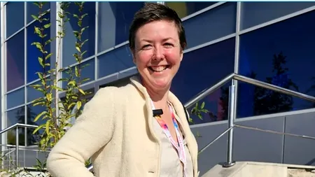 O britanică stabilită în România a povestit de ce a ales să rămână aici: „Oamenii sunt PRIETENOȘI, călduroși și săritori. Este pe sufletul meu”