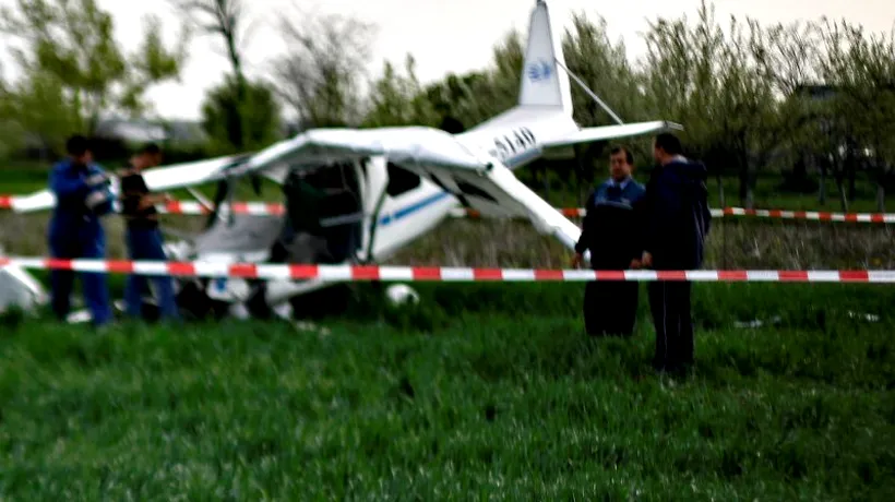 Un avion de mici dimensiuni a aterizat forțat în apropiere de Brașov