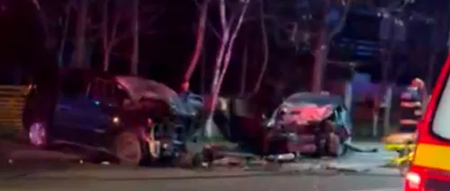 VIDEO EXCLUSIV. Grav accident pe Șoseaua Bucium din Iași: Cinci persoane au ajuns la spital / Doi șoferi de 19 ani s-au ciocnit frontal