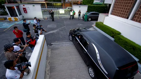 Cenușa scriitorului Carlos Fuentes va fi transferată în Franța