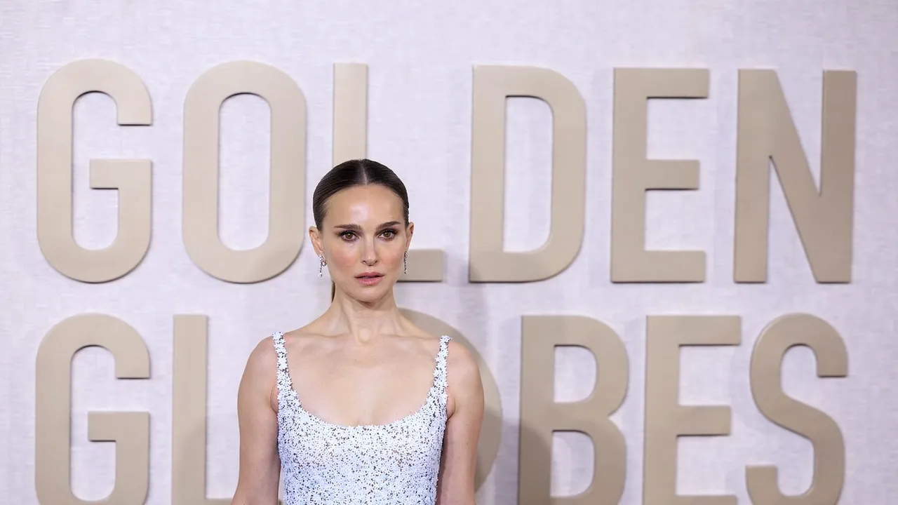 Globurile de Aur 2024: Natalie Portman și-a întâlnit în sfârșit „fiul”, mai bătrân decât ea cu 30 ani