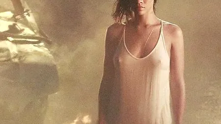 FOTOGRAFII provocatoare de la filmările pentru noul videoclip al Rihannei