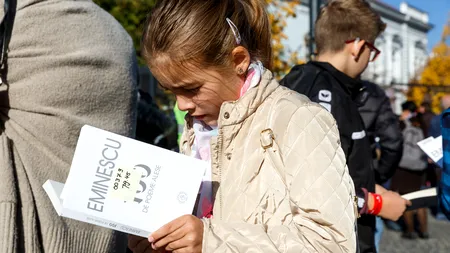 Români cu Luceafăru-n cap