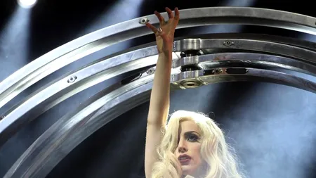 Facebook va lansa o aplicație pentru celebrități