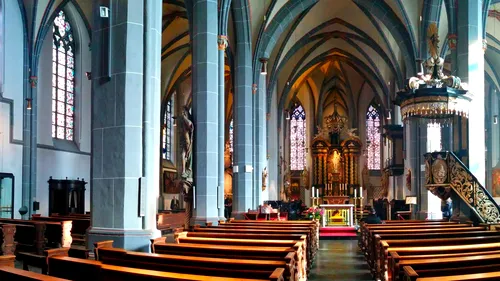 Liderul Bisericii Catolice din Germania și-a oferit demisia, după „catastrofa provocate de abuzurile sexuale”