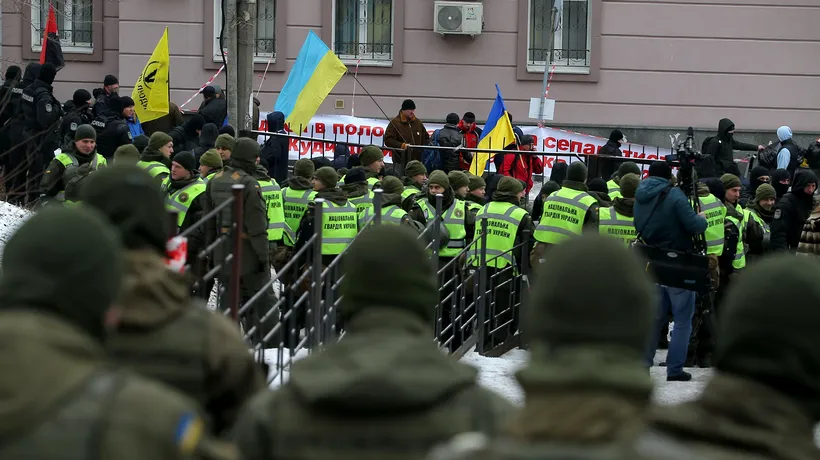 Proteste violente la Kiev. Cel puțin 10 răniți în confruntările  dintre susținătorii lui Saakașvili și forțele de ordine