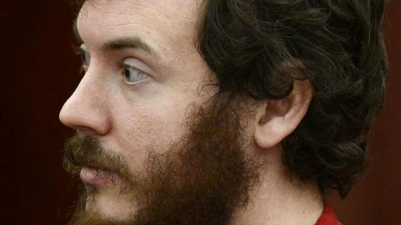 Bărbatul care a ucis 12 oameni într-un cinematograf în 2012 a primit mii de scrisori de susținere în închisoare: 