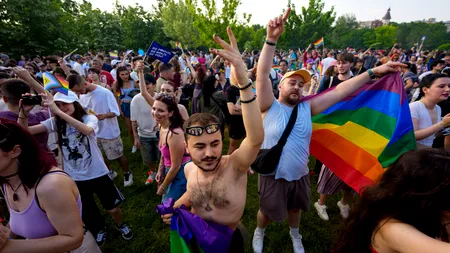 Protest LGBTQ, organizat sâmbătă pe străzile din București. Cine sunt inițiatorii și unde va avea loc manifestația. Jandarmeria a impus mai multe măsuri de siguranță