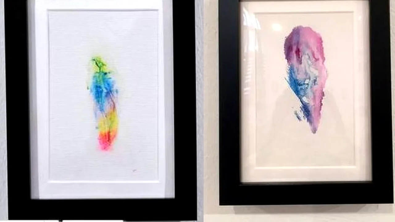 Un critic de teatru pictează părțile intime ale femeilor de pe Tinder. „Accept femei de orice vârstă, orice aspect fizic