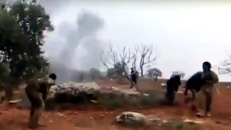ULTIMA LUPTĂ a pilotului rus doborât în Siria, surprinsă cu telefonul mobil. „A ucis doi jihadiști, după care s-a aruncat în aer cu o grenadă
