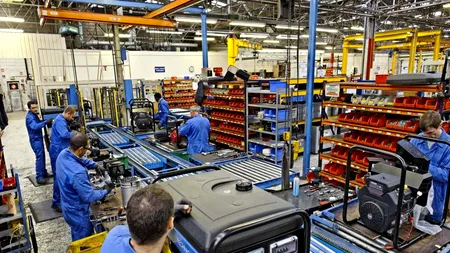 INS, avertisment: producţia industrială a scăzut cu 4,8% în primul semestru din 2023!