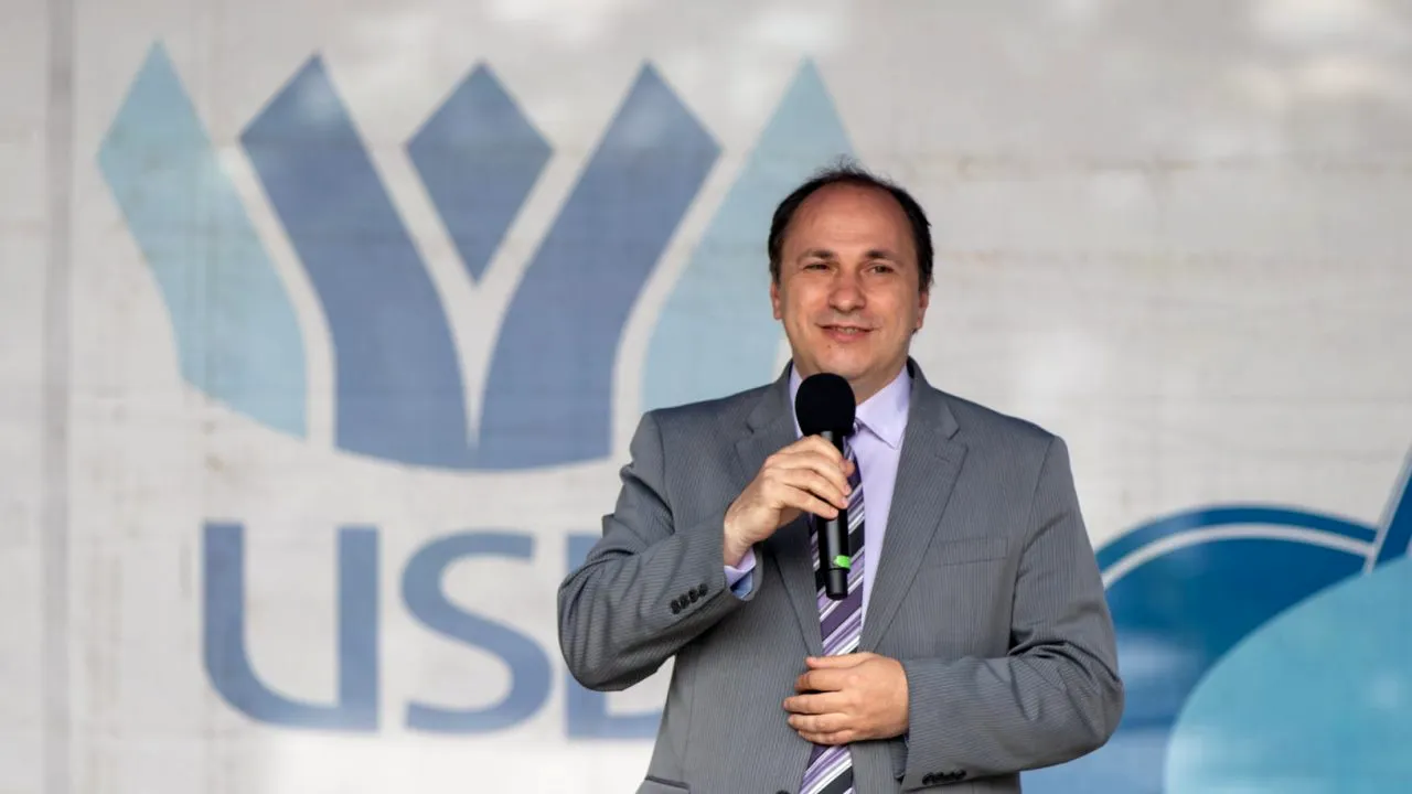 Un profesor universitar român explică succesul înregistrat de Marea Britanie: Numărul de decese este incomparabil mai mic decât cel din valurile anterioare