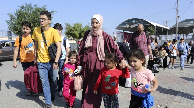 Punctul de trecere a frontierei Rafah a fost redeschis. MAE: 101 cetăţeni români şi membri de familie vor fi evacuaţi