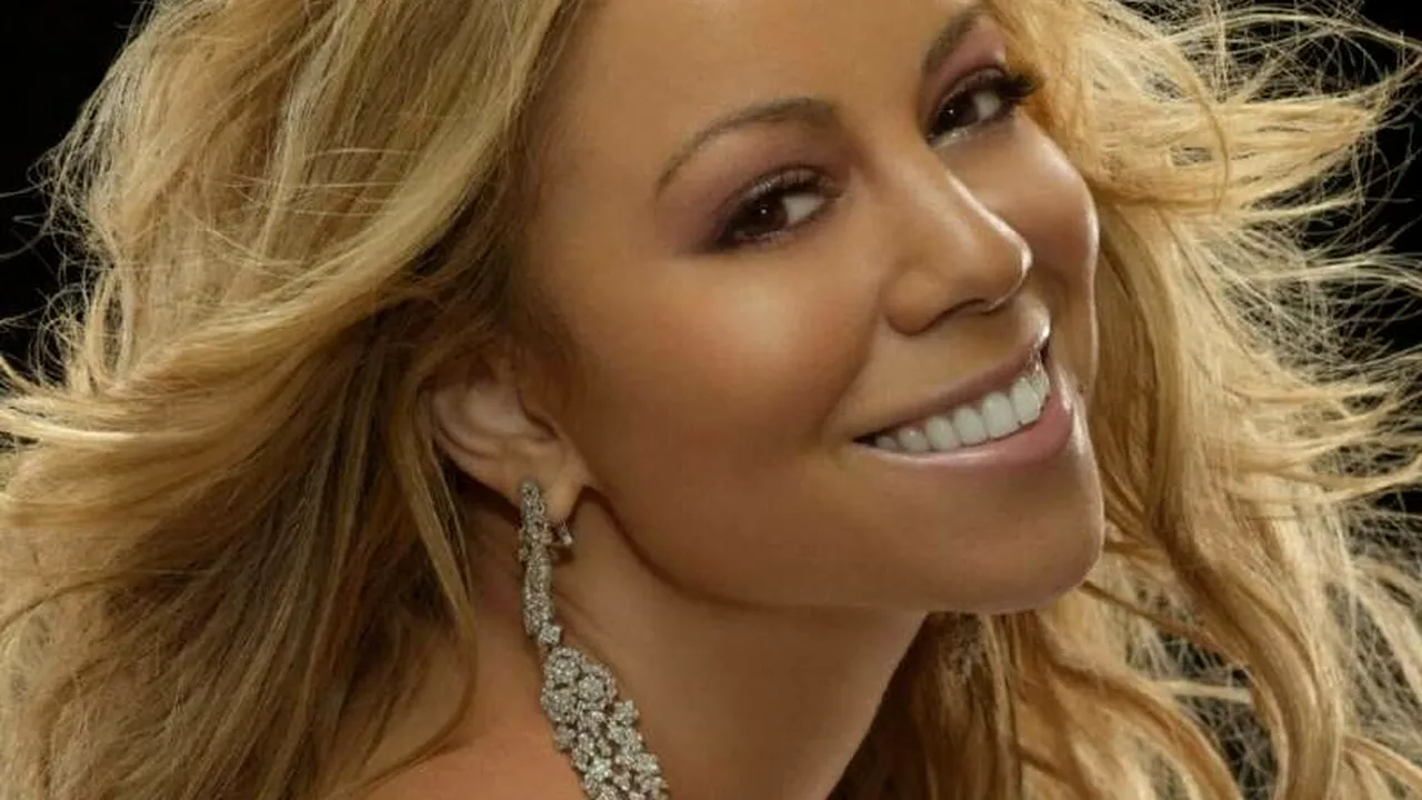 Și-a dorit un tort cu Mariah Carey, dar a avut parte de un șoc la livrare. Ce a găsit în interiorul cutiei de la cofetărie