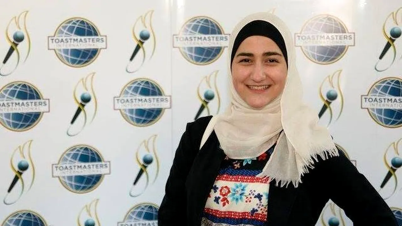 Sirianca născută la Timișoara care vrea să schimbe imaginea arabilor: La noi în țară „e mai rău decât pe timpul lui Hitler