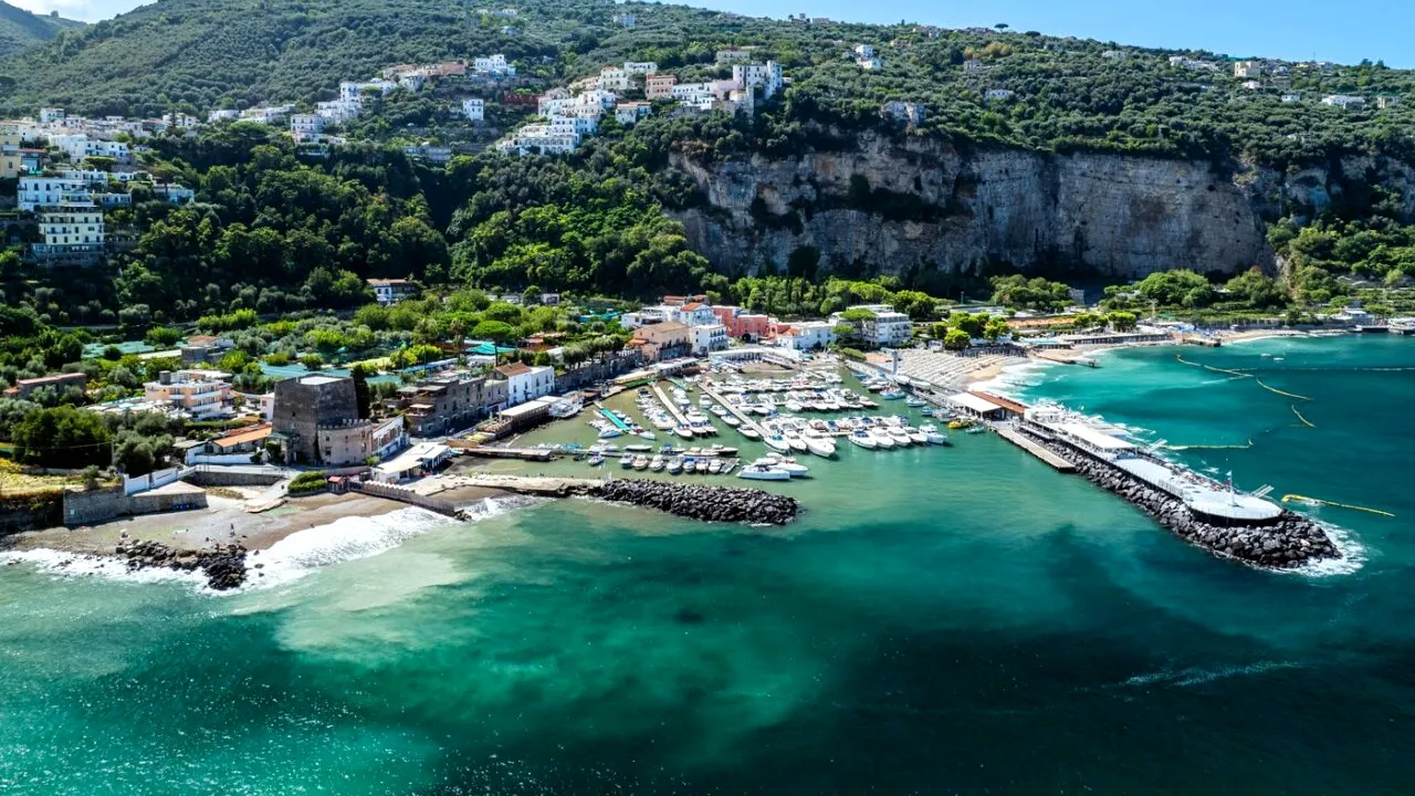 Destinația de vacanță din Europa, considerată un adevărat colț de Rai. Ideală pentru vară și mai ieftină decât majoritatea regiunilor de pe continent