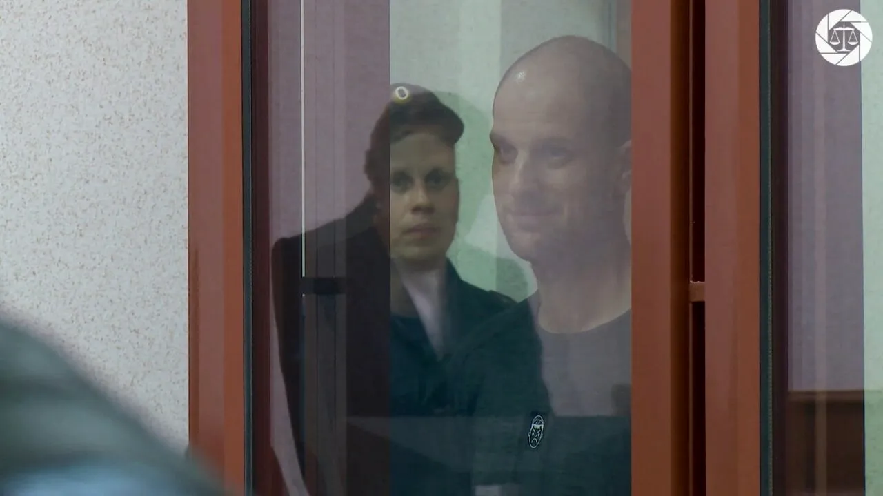 Jurnalistul american Evan Gershkovich, CONDAMNAT în Rusia la 16 ani de închisoare, pe fondul tensiunilor dintre Moscova și Washington