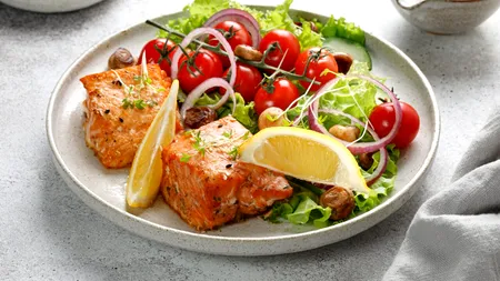 Postul intermitent - beneficii pentru SĂNĂTATE. Medic: „Ajută la regenerarea stomacului și poți scăpa de ficatul gras”