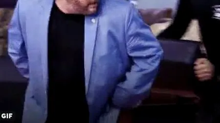 Am crezut că particip la un antrenament antitero! Un politician american și-a arătat FUNDUL, i-a jignit pe oamenii de culoare și a urlat HAOTIC într-un serial controversat. Jason Spencer dă vina pe „colonelul Erran Morad