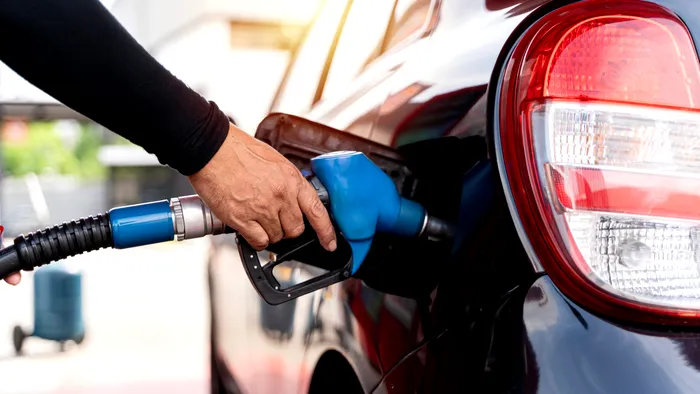 O nouă scumpire la motorină, miercuri, 19 august. Cât costă carburanții în marile orașe din țară