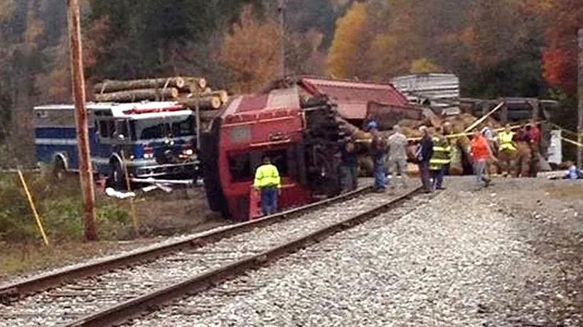 Coliziune între un tren și un camion în SUA, soldată cu un mort și peste 60 de răniți
