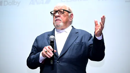 Paul Schrader, scenaristul „Taxi Driver”, a fost „părăsit” de „iubita AI”