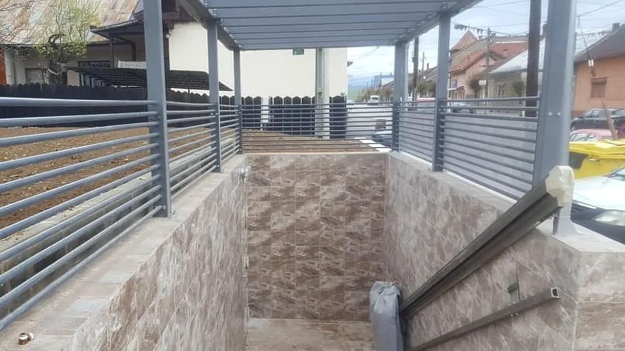 Cum arată WC-ul public de 120.000 de euro dintr-un orășel din Cluj. Primarul: Este scump, dar arată bine - FOTO