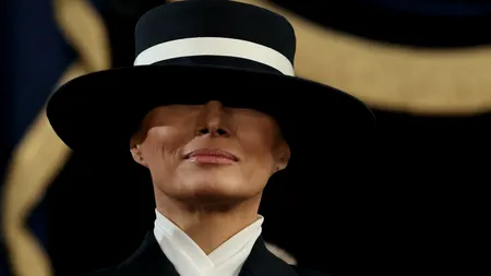 Pierderi uriașe pentru investitorii în MONEDA virtuală a Melaniei Trump