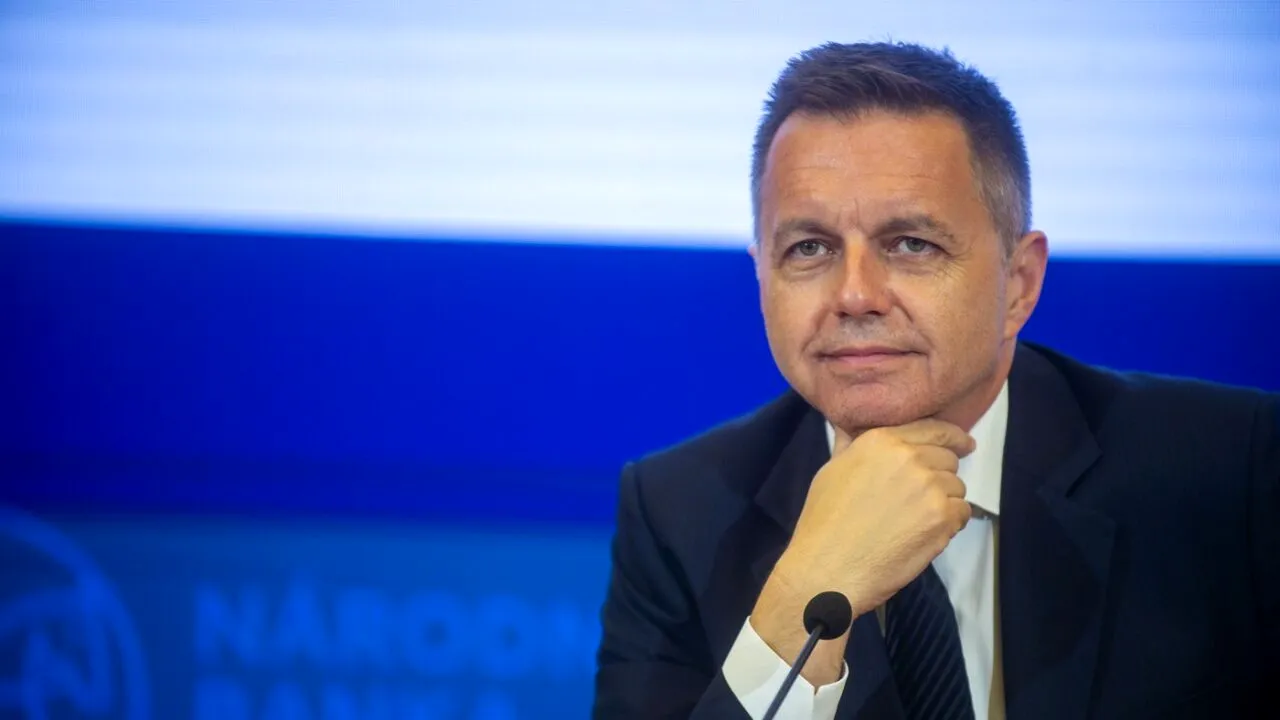 Guvernator de Bancă Națională și membru al Consiliului guvernatorilor al BCE, CONDAMNAT pentru mită