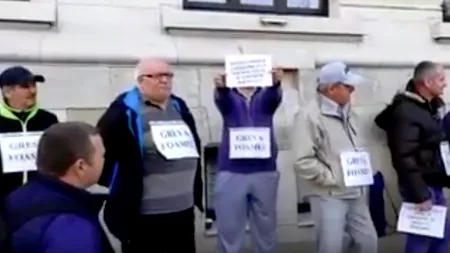 50 de TAXIMETRIȘTI independenți au intrat ÎN GREVA FOAMEI