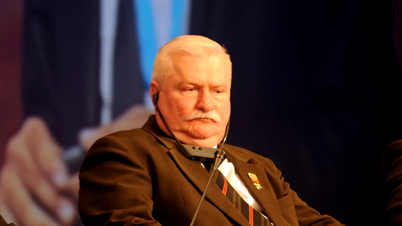 Mii de polonezi, la un miting de susținere pentru fostul președinte Lech Walesa