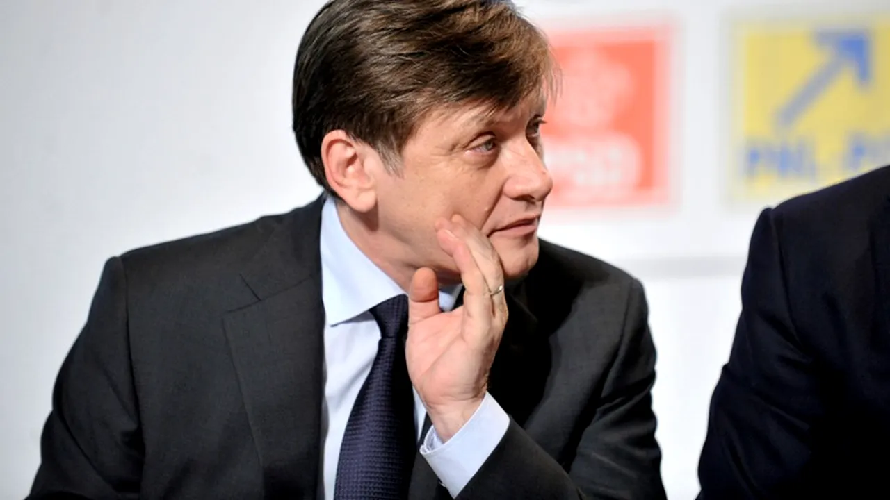 Antonescu, despre imn: N-are nicio treabă Traian din imn cu alți Traiani, nu sunt în organizare