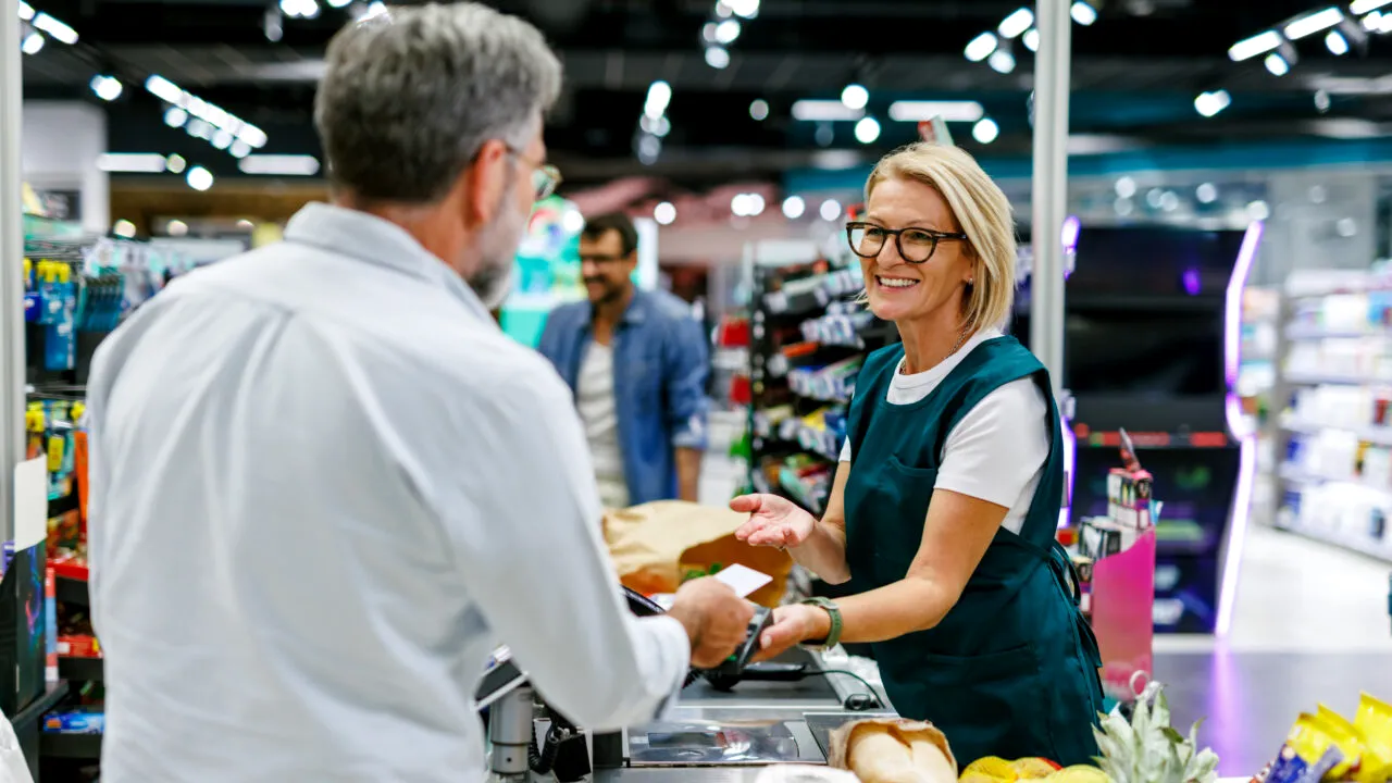 Ce PROGRAM au supermarketurile de Paște 2025. Orarul pentru Lidl, Kaufland, Carrefour, Penny, Mega Image, Auchan și Profi în perioada 18-21 aprilie