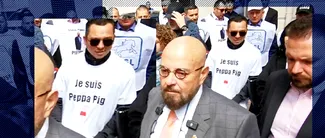 Lansarea candidaturii lui Cristian Popescu PIEDONE/ Susținătorii au îmbrăcat tricouri cu mesajele „Je suis PEPPA PIG” și „Și eu sunt INTERLOP”