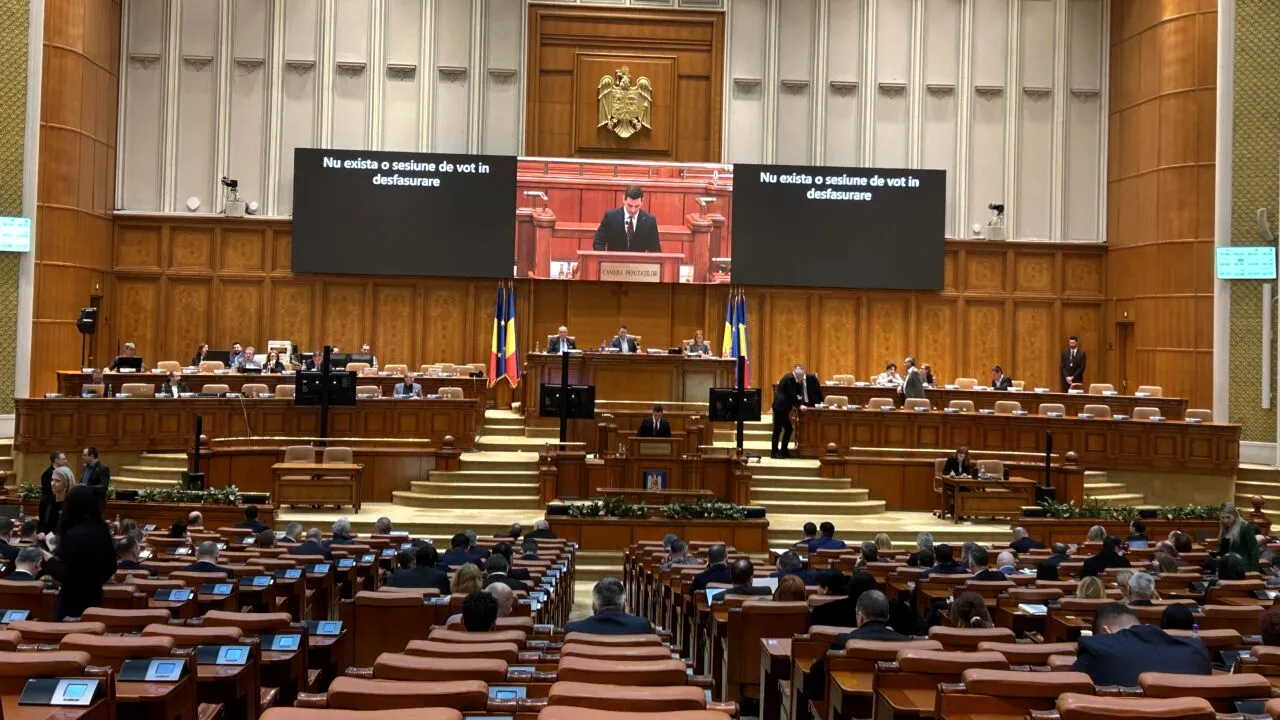 Deputații au adoptat proiectul care permite distrugerea dronelor rusești. SCANDAL în plen: „Apărătorii curcubeului ne vorbesc despre apărare”