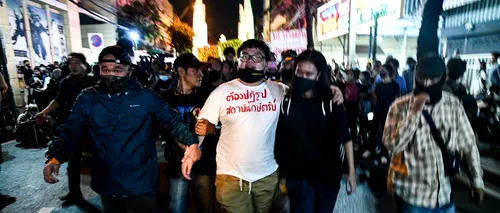 Protestele pro-democrație izbucnesc și în Thailanda! Mii de persoane au ieșit în stradă solicitând reformarea monarhiei - Studenții vor schimbarea!
