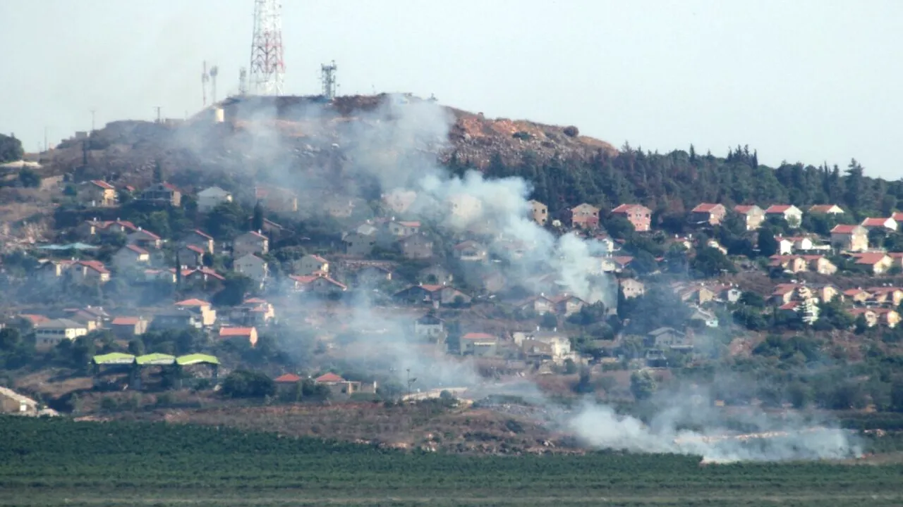 HEZBOLLAH a lansat zeci de rachete spre Israel după un atac în Liban /SUA avertizează asupra riscurilor unui război care ar implica Iranul